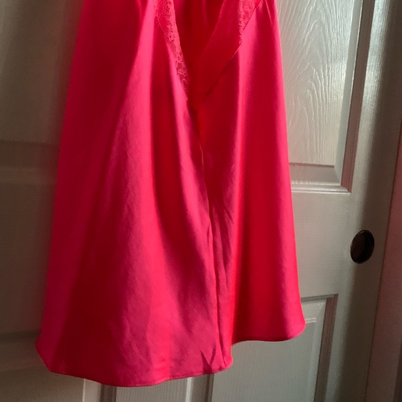 Victoria’s Secret Hot Pink Silky Satin Slip Sz S - Picture 10 of 12